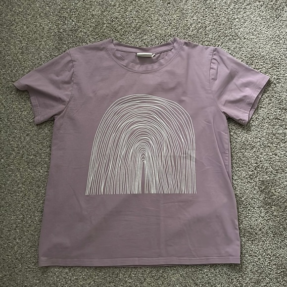 love Olive Tops - Love Olive boutique tee. Size M. Lavender. Like new.